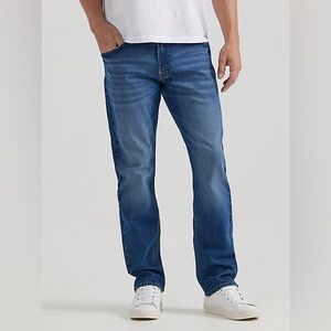 Men’s Wrangler jeans athletic fit 30x30 medium blue